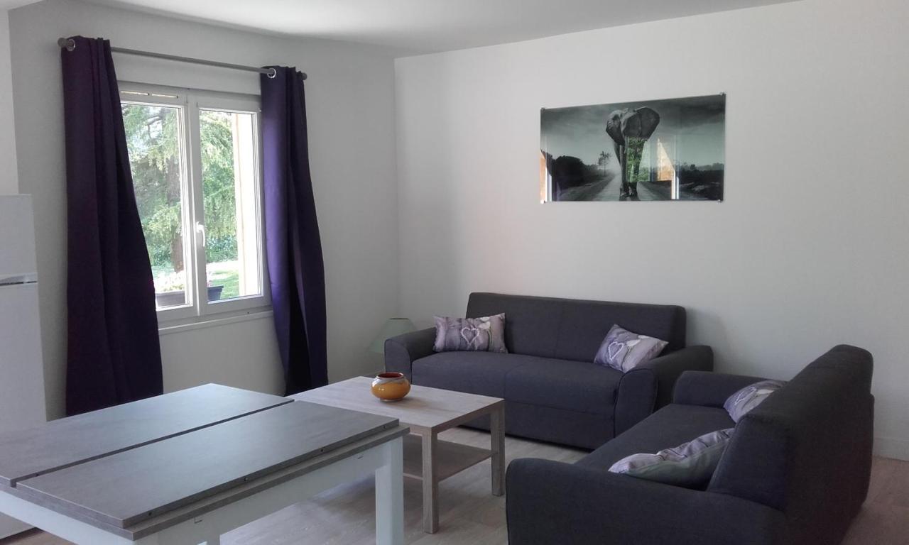 Maison Familiale Avec Jardin Au Coeur Du D Day Port-en-Bessin-Huppain Bagian luar foto